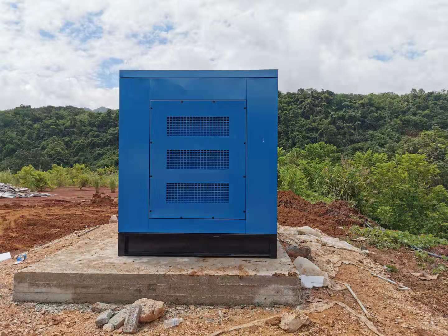 500KW玉柴系列柴油發(fā)電機(jī)組完美交付！