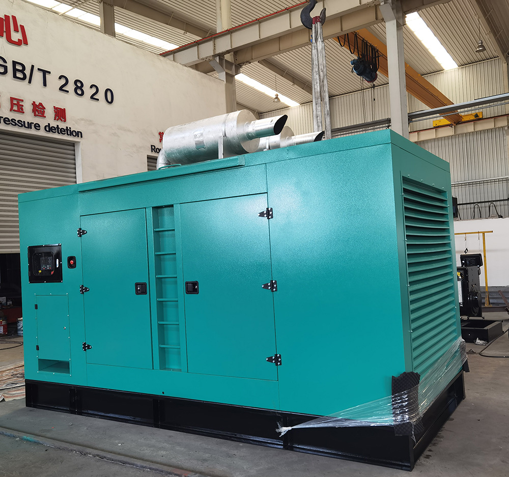 650KW柴油發(fā)電機組專車直達